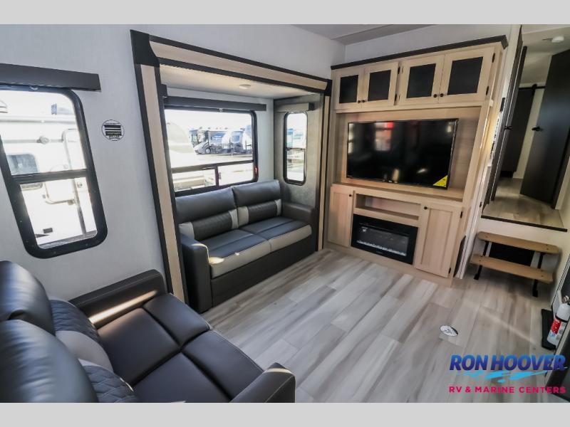 new Fifth Wheel Trailers Forest River Wildcat for sale, in Katy, TX Thumbnail 12