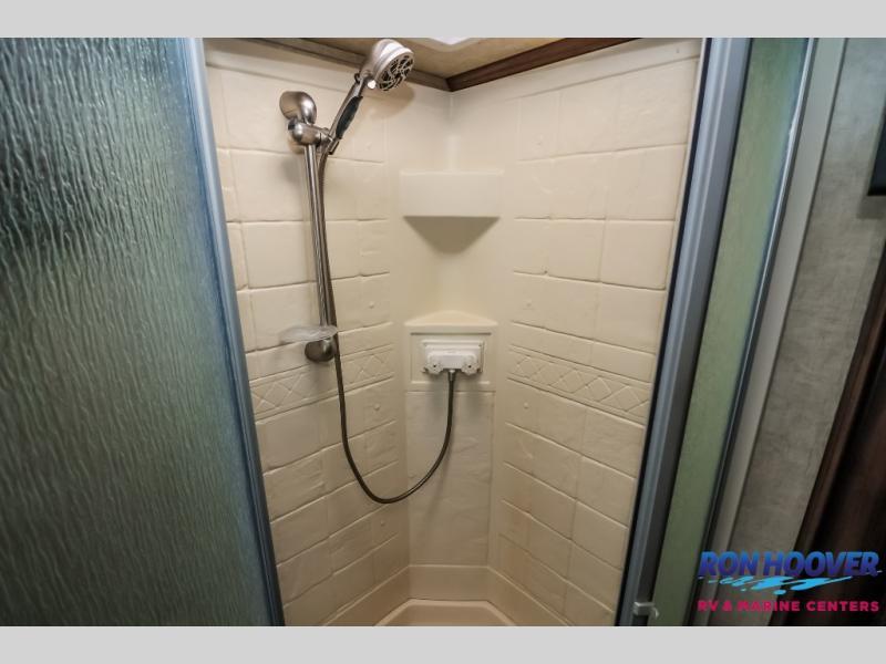 used Toy Haulers Keystone RV Fuzion for sale, in Katy, TX Thumbnail 30