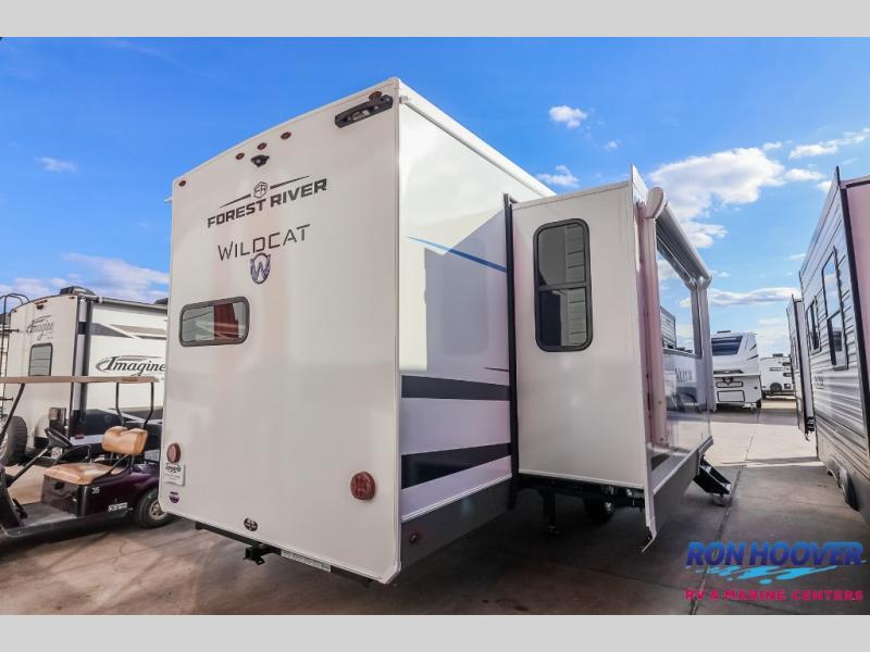 new Fifth Wheel Trailers Forest River Wildcat for sale, in Katy, TX Thumbnail 6