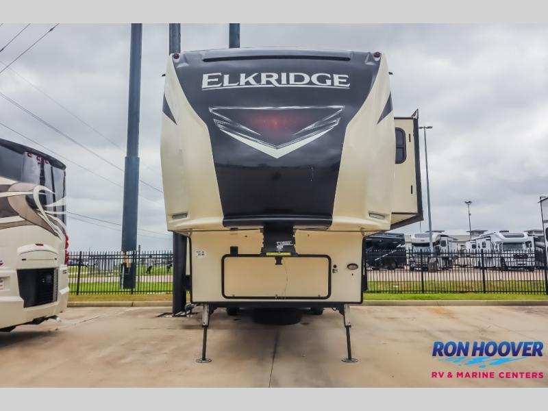 used Fifth Wheel Trailers Heartland RV ElkRidge for sale, in Katy, TX Thumbnail 3