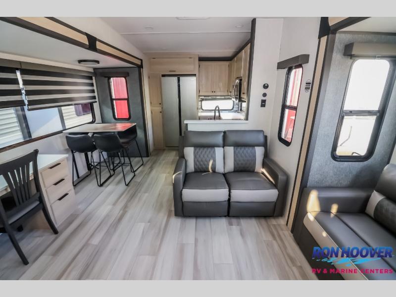 new Fifth Wheel Trailers Forest River Wildcat for sale, in Katy, TX Thumbnail 7