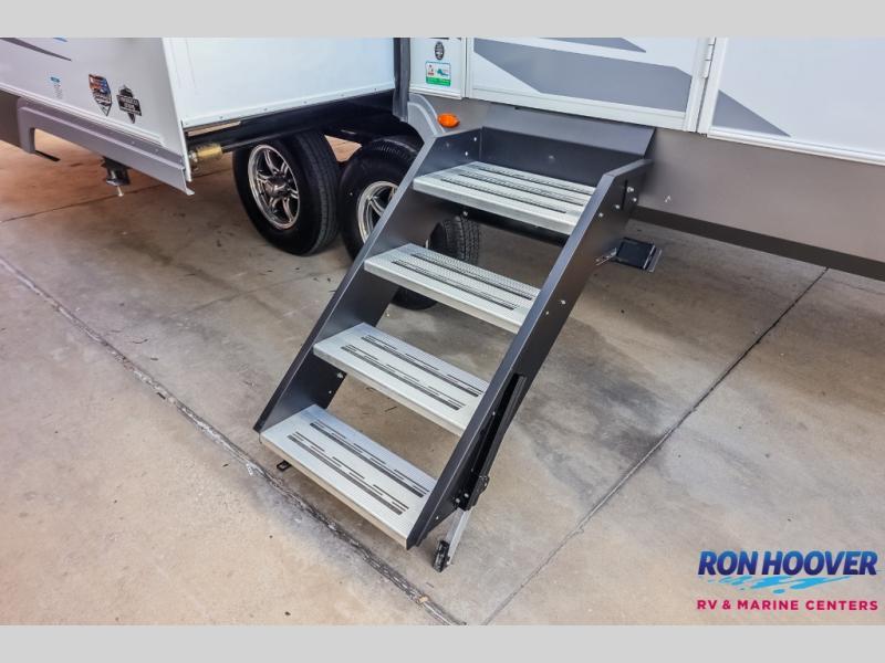 new Fifth Wheel Trailers Forest River Wildcat for sale, in Katy, TX Thumbnail 35