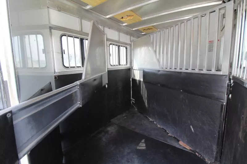 used Horse Trailers Sundowner Trailers  for sale, in Woodland, WA Thumbnail 14