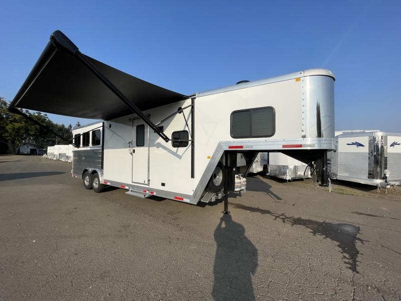 2023 Merhow 8310 Stampede 3HLQ - REDUCED $3300 - 8' Wide - Mangers - 10' Shortwall - All Aluminum Construction - Power Awning - Foldable Rear Tack 2023 Merhow 8310 Stampede 3HLQ - REDUCED $3300 - 8' Wide - Mangers - 10' Shortwall - All Aluminum Construction - Power Awning - Foldable Rear Tack