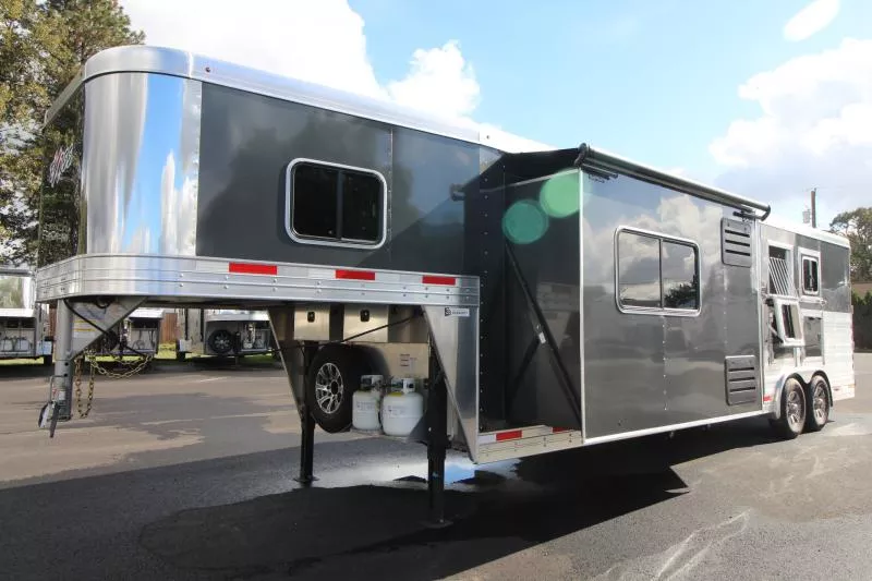 2022 Exiss Endeavor 8312 - 12'sw LQ w/ Slide-8'W-3 Horse aluminum Trailer