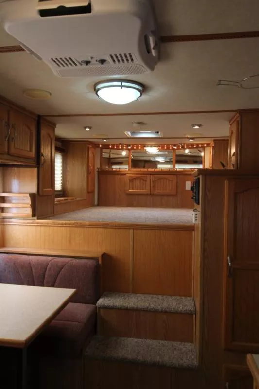 used Horse Trailers Sundowner Trailers  for sale, in Woodland, WA Thumbnail 4