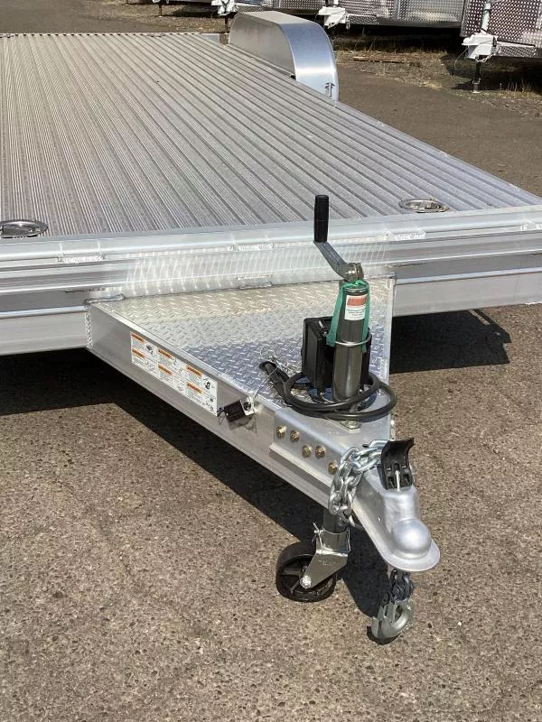 new Car Haulers / Racing Trailers Featherlite  for sale, in Albany, OR Thumbnail 8