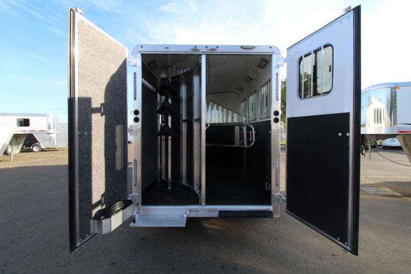 2021 Merhow Next Generation 7309 Horse Trailer 3 Horse TrailerJack