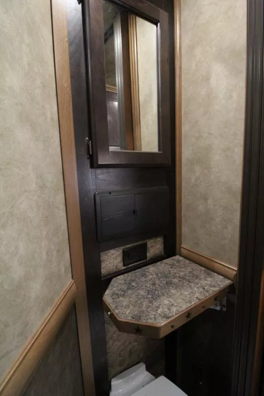 used Horse Trailers Trails West Manufacturing  for sale, in Woodland, WA Thumbnail 15