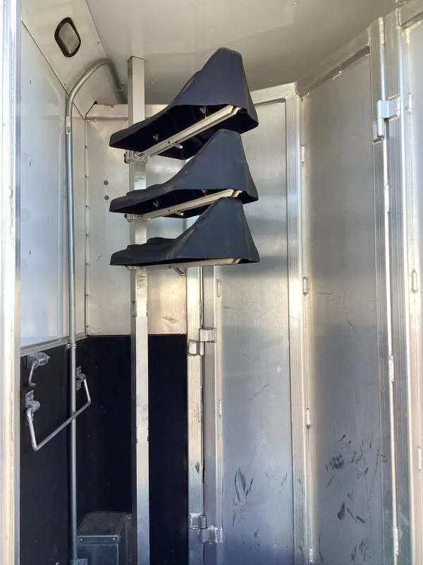 used Horse Trailers Exiss Trailers  for sale, in Albany, OR Thumbnail 23