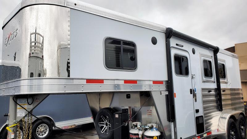 2020 Exiss 7204 4' S.W. - Solid Wood Upgrade - Easy Care Flooring - Electric Awning - 2 Horse Trailer PRICE REDUCED $2000 2020 Exiss 7204 4' S.W. - Solid Wood Upgrade - Easy Care Flooring - Electric Awning - 2 Horse Trailer PRICE REDUCED $2000