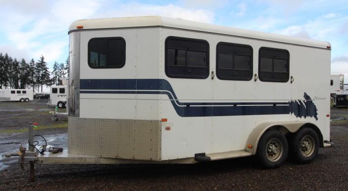 Used 2003 Charmac Trailers 3 Horse Bumper Pull-Drop Down Windows-Aluminum Roof Used 2003 Charmac Trailers 3 Horse Bumper Pull-Drop Down Windows-Aluminum Roof
