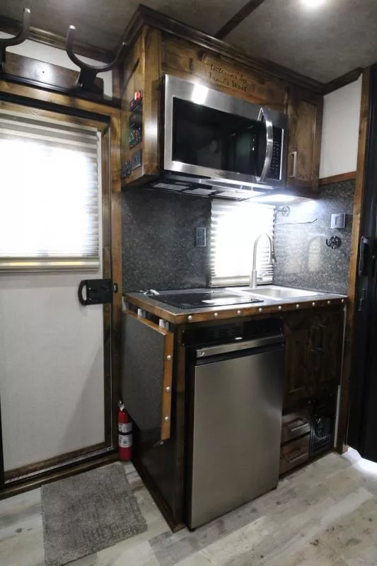 new Horse Trailers Trails West  for sale, in Woodland, WA Thumbnail 14