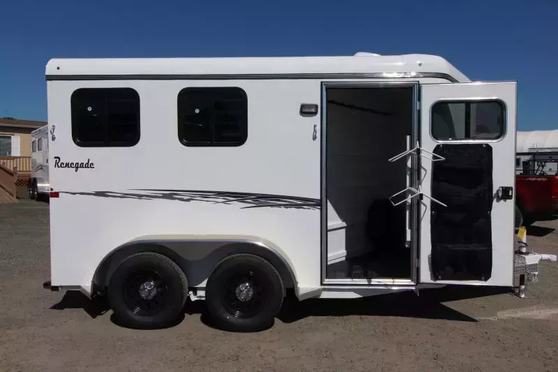 2026 Thuro-Bilt Renegade 2 Horse Trailer - 1' Added Length-Extra Divider Catch Horse Trailer