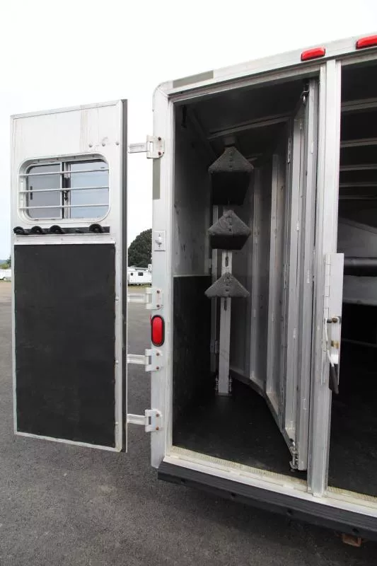 used Horse Trailers Exiss Trailers  for sale, in Woodland, WA Thumbnail 7
