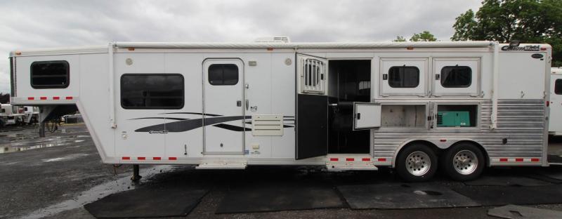 2006 Cimarron 14ft sw Living Quarters 3 Horse Trailer w/ Generator PRICE REDUCED 2006 Cimarron 14ft sw Living Quarters 3 Horse Trailer w/ Generator PRICE REDUCED