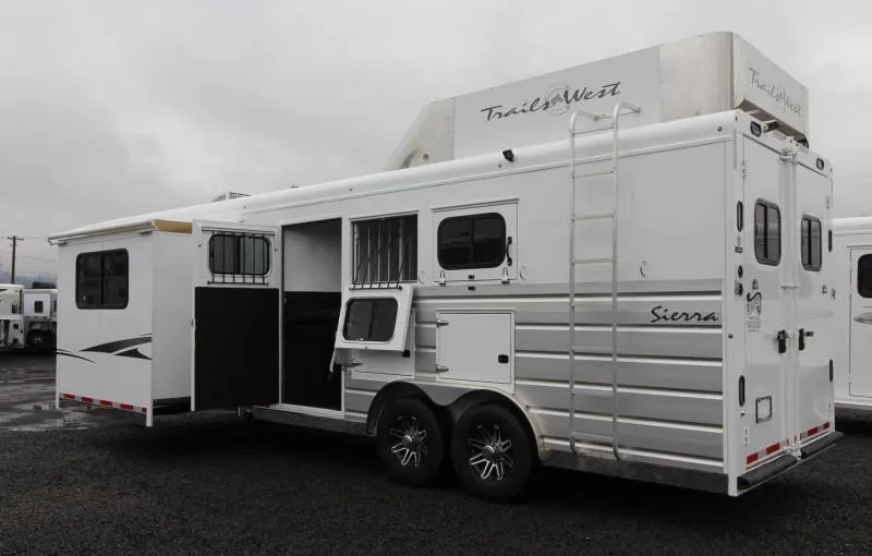 used Horse Trailers Trails West Manufacturing  for sale, in Woodland, WA Thumbnail 15