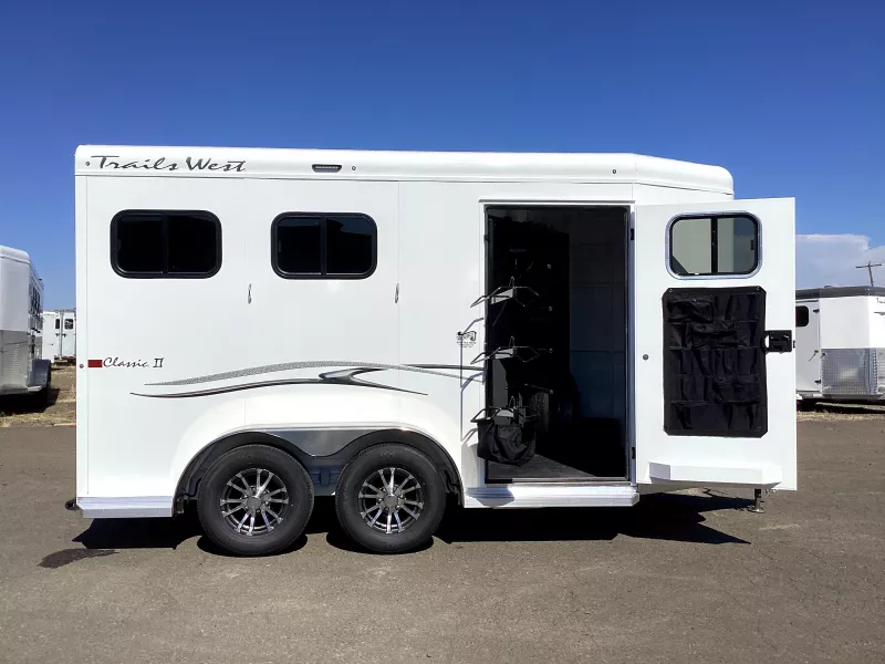 2026 Trails West Classic II 2 Horse Trailer- Warmblood Height
