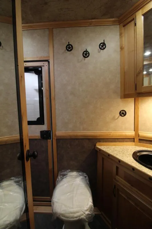 used Horse Trailers Trails West Manufacturing  for sale, in Woodland, WA Thumbnail 11