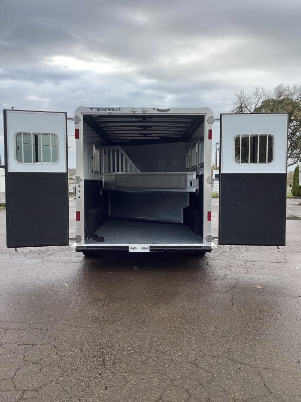 new Horse Trailers Featherlite  for sale, in Albany, OR Thumbnail 4