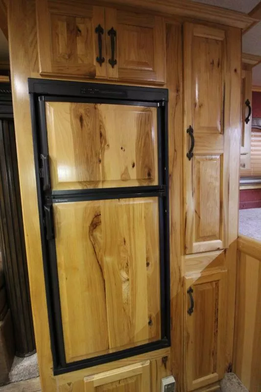 used Horse Trailers Sundowner Trailers  for sale, in Woodland, WA Thumbnail 10