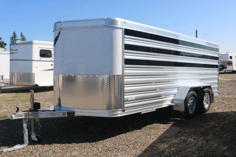 2022 Featherlite 8107 Livestock Trailer - Adjustable Center Gates - Double Rear Doors - Escape Door - Removable PlexiGlass in Airgaps 2022 Featherlite 8107 Livestock Trailer - Adjustable Center Gates - Double Rear Doors - Escape Door - Removable PlexiGlass in Airgaps