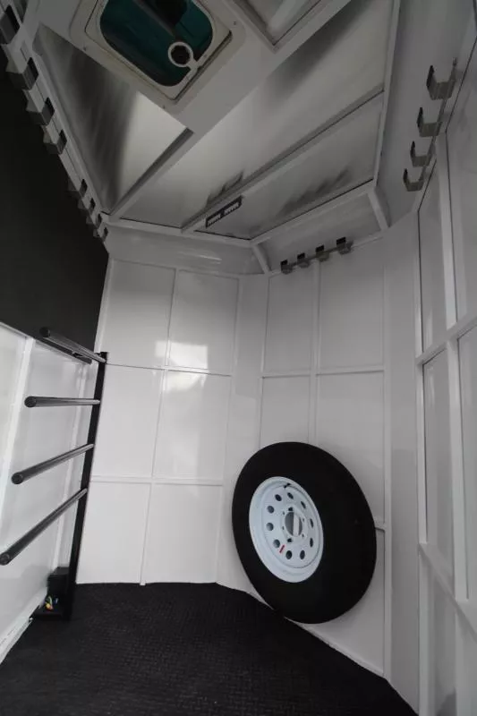 new Horse Trailers Trails West Manufacturing  for sale, in Woodland, WA Thumbnail 4