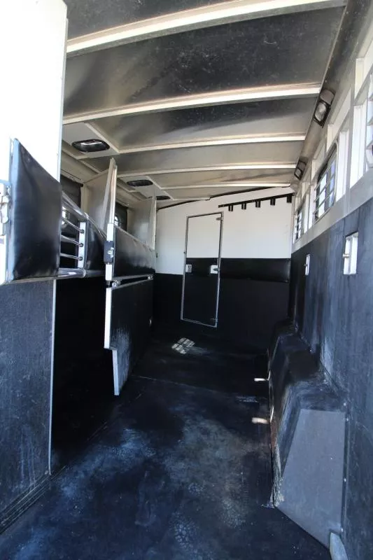 used Horse Trailers Sundowner Trailers  for sale, in Woodland, WA Thumbnail 26