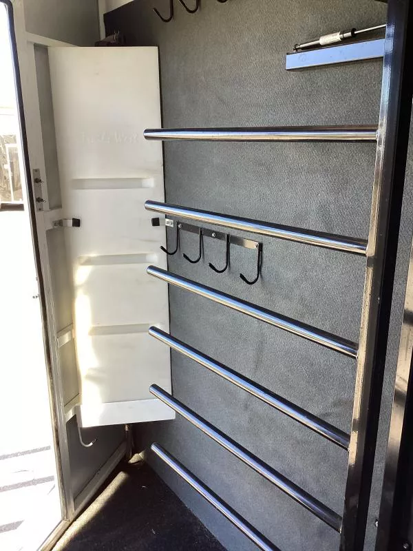 used Horse Trailers Trails West Manufacturing  for sale, in Albany, OR Thumbnail 8