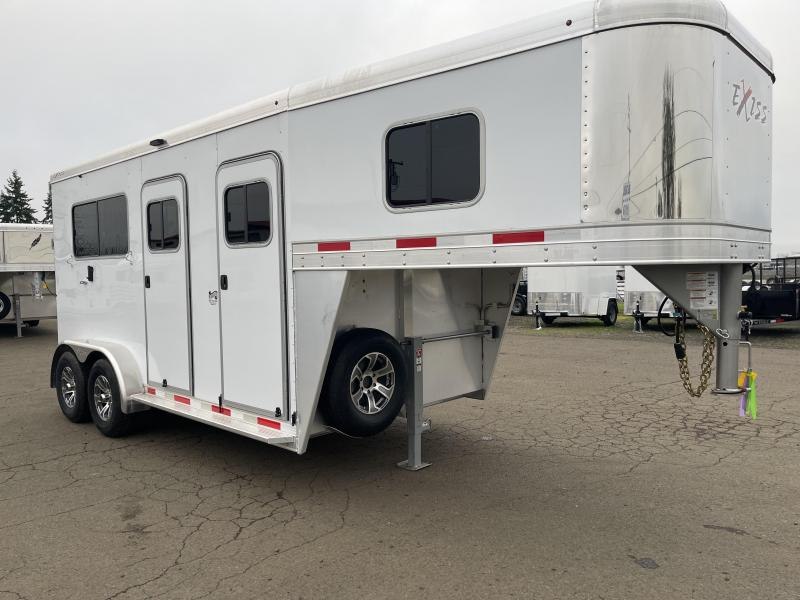 2022 Exiss 7200 Straightload Gooseneck - Reduced Price **$1400**Easy Care Flooring - LED Strip Lights 2022 Exiss 7200 Straightload Gooseneck - Reduced Price **$1400**Easy Care Flooring - LED Strip Lights