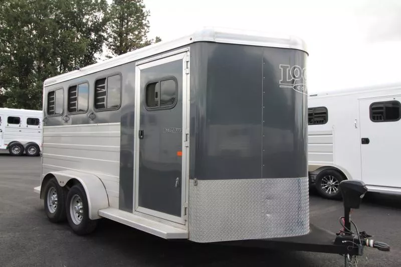 used Horse Trailers Logan Coach Trailers  for sale, in Woodland, WA Thumbnail 12