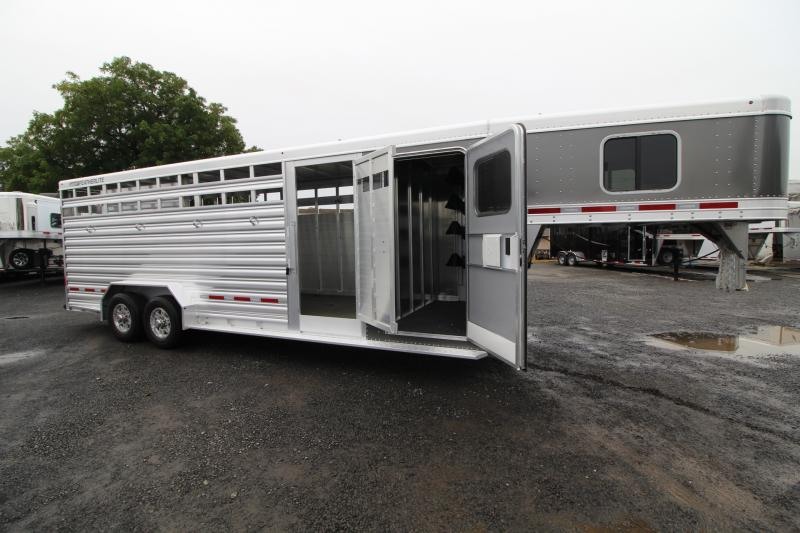 2022 Featherlite 8413-7024  - 24ft Stock / Stock Combo Trailer w/ 4ft tack room - Easy Care Flooring