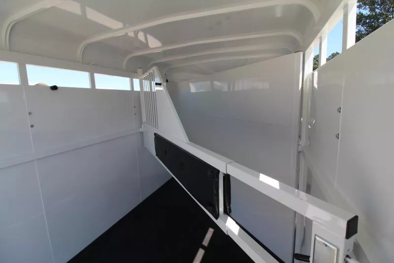 new Horse Trailers Thuro-Bilt  for sale, in Woodland, WA Thumbnail 6