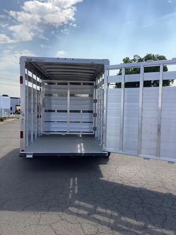 new Stock / Stock Combo Trailers Featherlite  for sale, in Woodland, WA Thumbnail 5