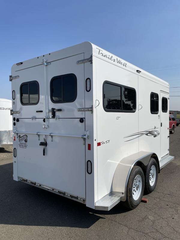 2023 Trails West Royale SxST 2 Horse Straightload Warmblood Size