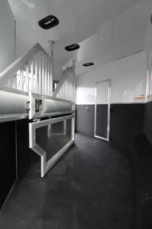 new Horse Trailers SMC Horse Trailers  for sale, in Woodland, WA Thumbnail 31