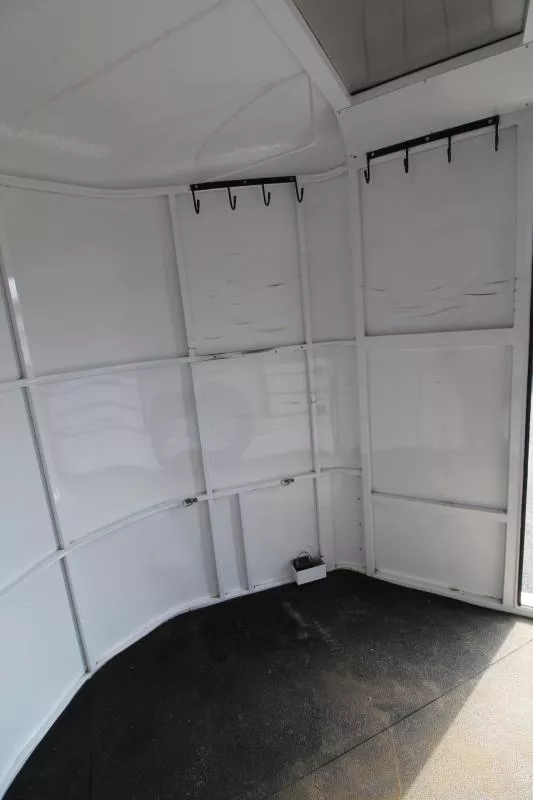 used Horse Trailers Trails West Manufacturing  for sale, in Woodland, WA Thumbnail 5