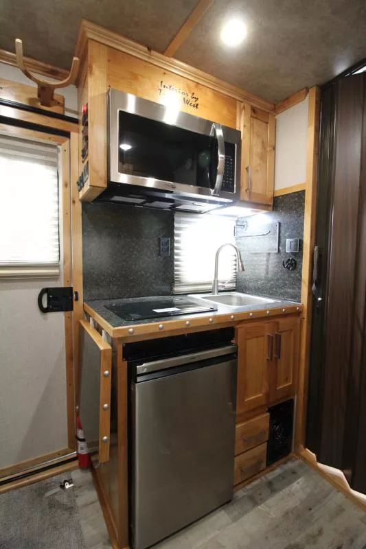 new Horse Trailers Trails West Manufacturing  for sale, in Woodland, WA Thumbnail 14