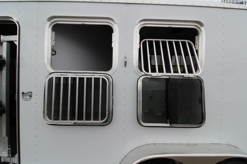 Featherlite Horse Trailer Replacement Parts