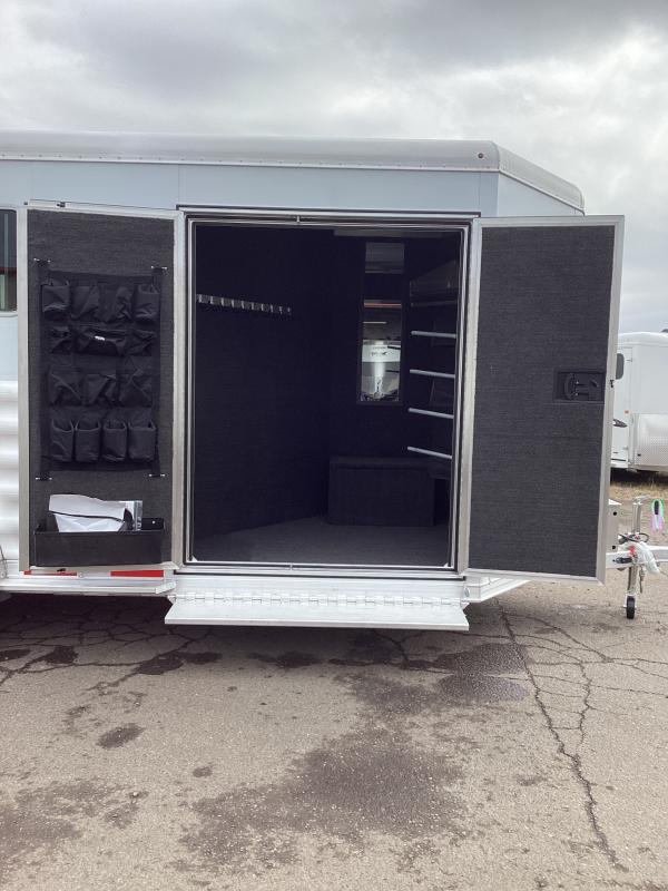 new Horse Trailers Featherlite  for sale, in Albany, OR Thumbnail 3