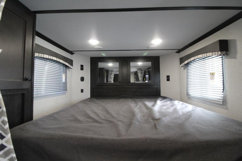 new Horse Trailers Bison Trailers  for sale, in Woodland, WA Thumbnail 7