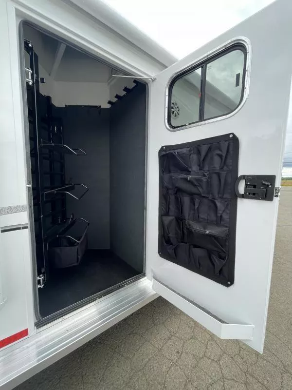 used Horse Trailers Trails West Manufacturing  for sale, in Woodland, WA Thumbnail 12