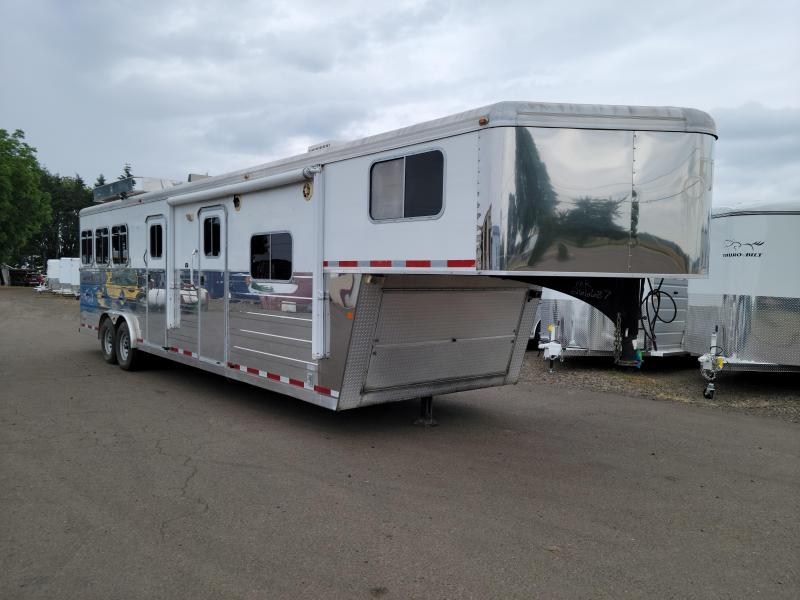2007 Logan 3 Horse Living Quarters- 8' Wide -Onboard Gas Generator- Stud Wall - Mangers - Escape Door - Sealed Rear Tack room - Swing Out Saddle Rack - Double Sink - Hayrack & Ladder - Hydraulic Jack- and much more! 2007 Logan 3 Horse Living Quarters- 8' Wide -Onboard Gas Generator- Stud Wall - Mangers - Escape Door - Sealed Rear Tack room - Swing Out Saddle Rack - Double Sink - Hayrack & Ladder - Hydraulic Jack- and much more!