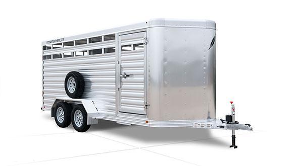 2020 Custom Featherlite 8107 20' Stock - Skid Resistant Floor Livestock Trailer 2020 Custom Featherlite 8107 20' Stock - Skid Resistant Floor Livestock Trailer