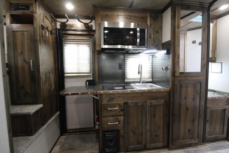 new Horse Trailers Trails West Manufacturing  for sale, in Woodland, WA Thumbnail 11