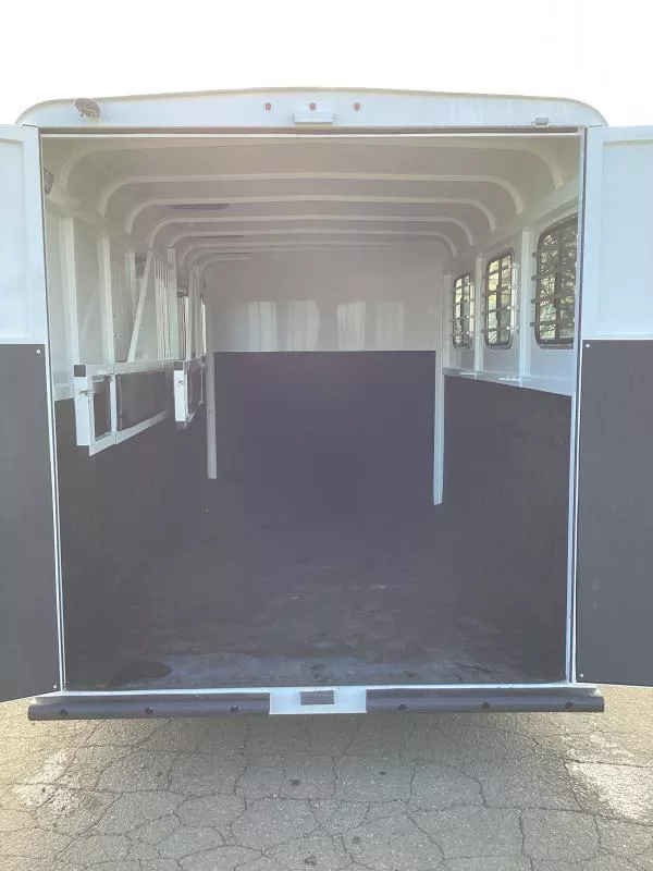 new Horse Trailers Thuro-Bilt  for sale, in Woodland, WA Thumbnail 8