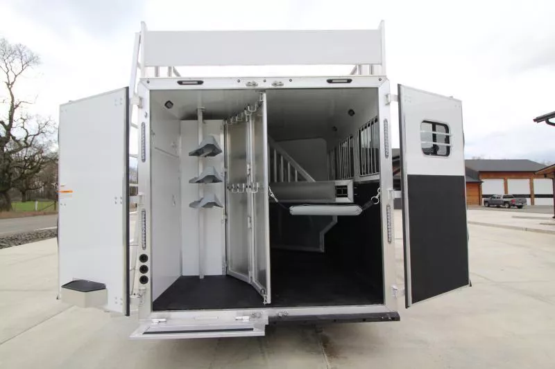 new Horse Trailers SMC Horse Trailers  for sale, in Woodland, WA Thumbnail 18