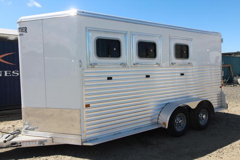 2021 Frontier Strider 3 Horse Trailer - 7'6 Tall - Extruded Side Panels 2021 Frontier Strider 3 Horse Trailer - 7'6 Tall - Extruded Side Panels