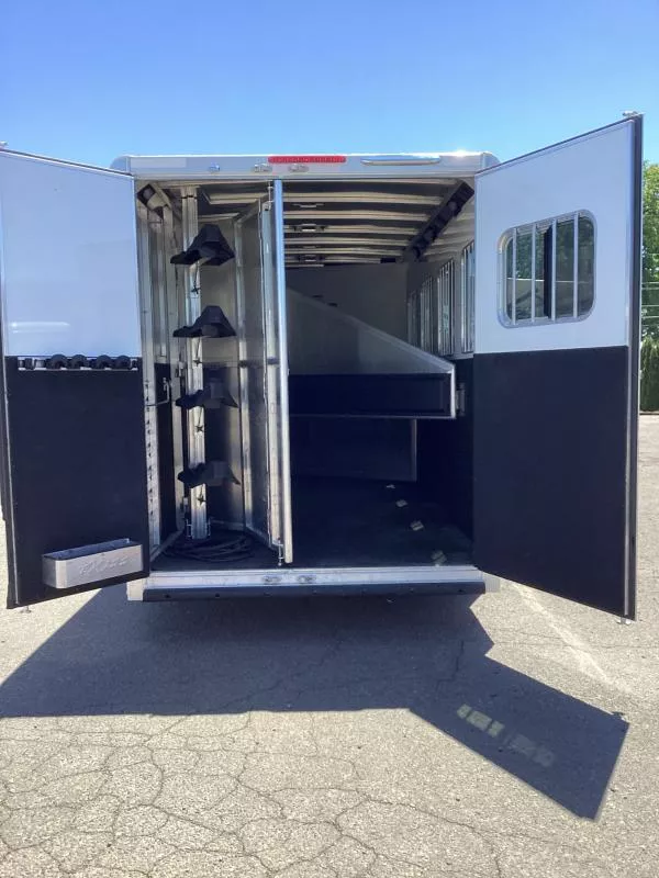 used Horse Trailers Exiss Trailers  for sale, in Albany, OR Thumbnail 4