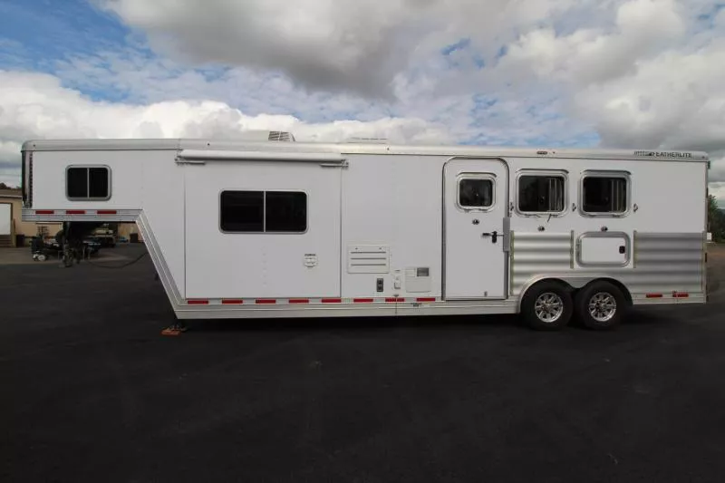 used Horse Trailers Featherlite  for sale, in Woodland, WA Thumbnail 31